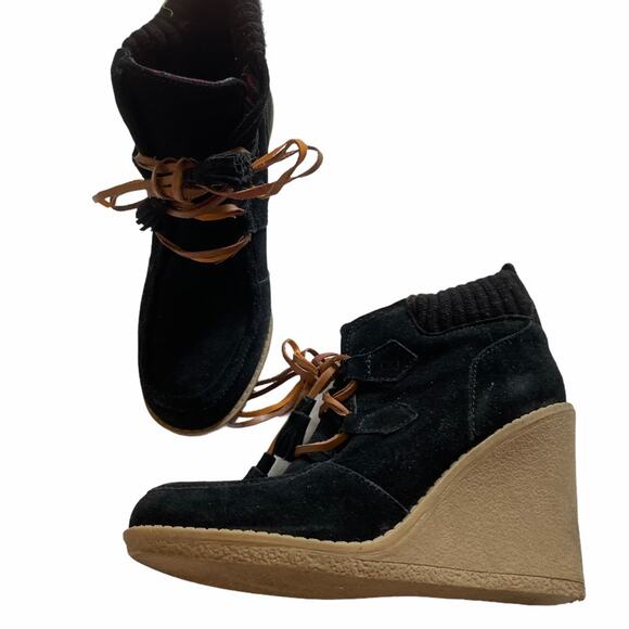 Tommy Hilfiger Black Plaid Suede Wedge Boots - Picture 3 of 8